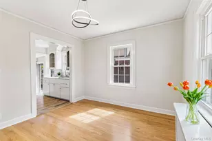 70 Paul Ave, New Hyde Park, NY 11040 - Photo 13
