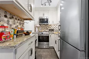 6200 Riverdale Ave, Bronx, NY 10471 - Photo 11