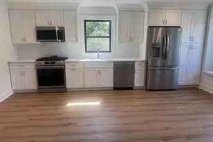 161 Union Ave, Lynbrook, NY 11563 - Photo 5