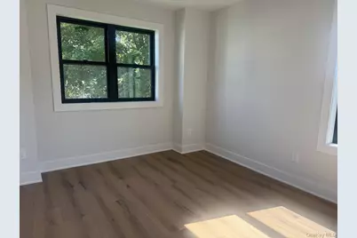 161 Union Avenue #16, Lynbrook, NY 11563 - Photo 9