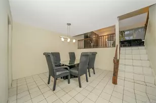 37 Santa Barbara, Plainview, NY 11803 - Photo 3