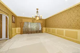 4 Rose Ct, Centereach, NY 11720 - Photo 17