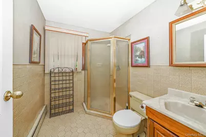 4 Rose Court, Centereach, NY 11720 - Photo 45