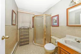 4 Rose Ct, Centereach, NY 11720 - Photo 45