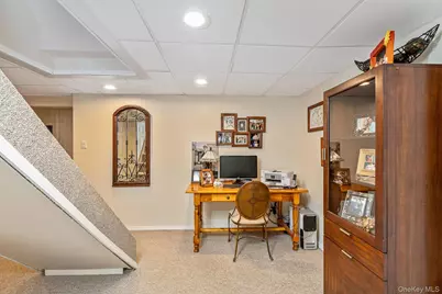 22 Sycamore Lane, Commack, NY 11725 - Photo 27