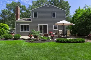 22 Sycamore Ln, Commack, NY 11725 - Photo 33