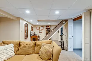 22 Sycamore Ln, Commack, NY 11725 - Photo 25