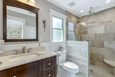22 Sycamore Lane, Commack, NY 11725 - Photo 21