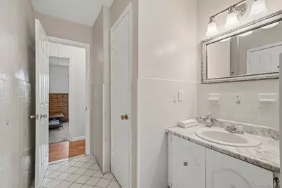 2 Maple Avenue, Orangeburg, NY 10962 - Photo 25