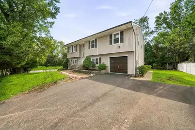 2 Maple Avenue, Orangeburg, NY 10962 - Photo 3