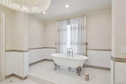 1190 Harbor Road, Hewlett, NY 11557 - Photo 27