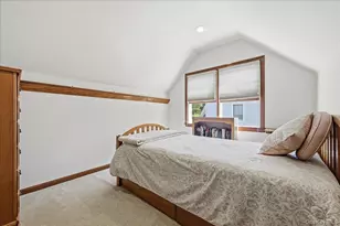 73 Chestnut Ave, Floral Park, NY 11001 - Photo 25