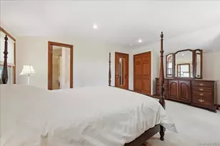 73 Chestnut Ave, Floral Park, NY 11001 - Photo 23