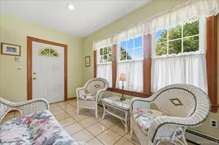 73 Chestnut Ave, Floral Park, NY 11001 - Photo 5