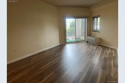 725 Miller Avenue #123, Freeport, NY 11520 - Photo 9