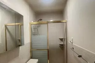 71-28 66th Rd, Middle Village, NY 11379 - Photo 7