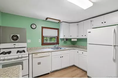 35 Spinner Lane, East Hampton, NY 11937 - Photo 9