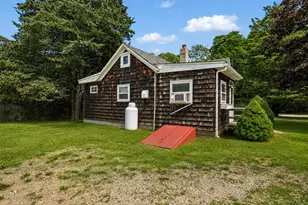35 Spinner Ln, East Hampton, NY 11937 - Photo 5