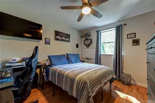 40 Golf Club Cir, Manorville, NY 11949 - Photo 15