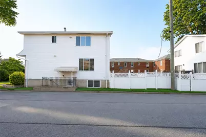 15 Rachel Court, New York, NY 10310 - Photo 3
