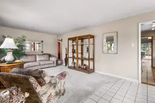 42 Stewart Ave, Bethpage, NY 11714 - Photo 5
