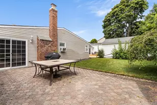 42 Stewart Ave, Bethpage, NY 11714 - Photo 25