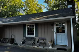 110-112 S Jacqueline St, New Windsor, NY 12553 - Photo 5