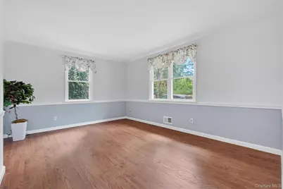 88 Pines Bridge Road, Mount Kisco, NY 10549 - Photo 23