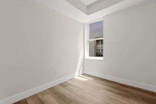 910 E 226th St, Bronx, NY 10466 - Photo 11