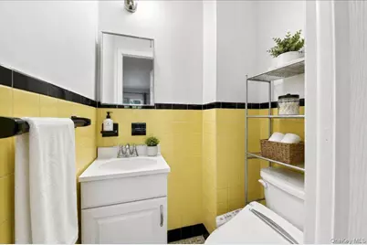 235 E 237th Street, Bronx, NY 10470 - Photo 23
