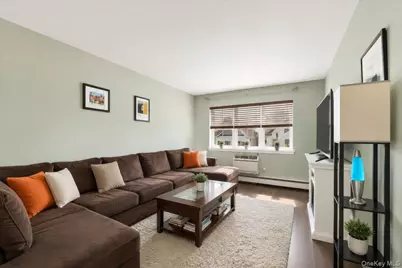 235 E 237th Street, Bronx, NY 10470 - Photo 11
