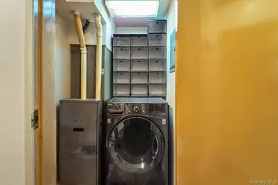 2569 38th Street #1R, Astoria, NY 11103 - Photo 13