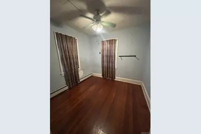 76 Robinwood Avenue, Hempstead, NY 11550 - Photo 7