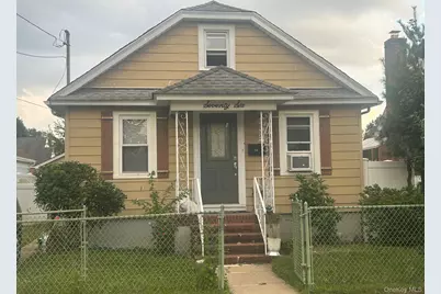 76 Robinwood Avenue, Hempstead, NY 11550 - Photo 1