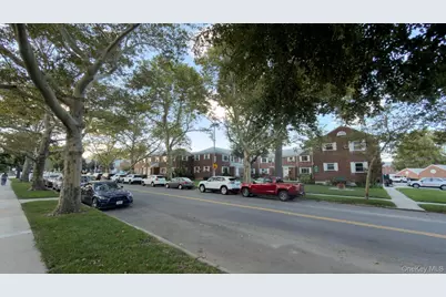 74-15 255th #B-2, Glen Oaks, NY 11004 - Photo 7