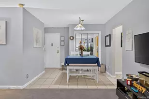 36 Cathedral Ave, Hempstead, NY 11550 - Photo 15