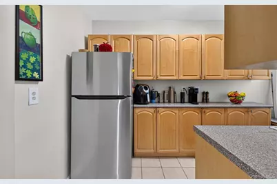 36 Cathedral Avenue #4F, Hempstead, NY 11550 - Photo 9