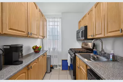 36 Cathedral Avenue #4F, Hempstead, NY 11550 - Photo 11