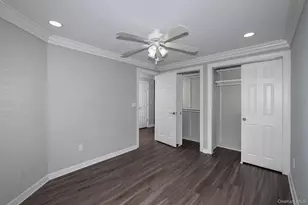 4003 Townhouse Dr, Coram, NY 11727 - Photo 5