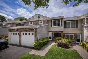 4003 Townhouse Dr, Coram, NY 11727 - Photo 11