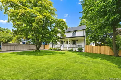35 Grandview Avenue, Nanuet, NY 10954 - Photo 1