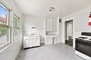 461 S 1st Ave, Mount Vernon, NY 10550 - Photo 13