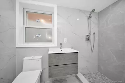 14123 Hoover Avenue, Briarwood, NY 11435 - Photo 17