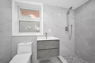 141-23 Hoover Ave, Briarwood, NY 11435 - Photo 17