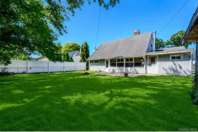 162 Twin Lane N, Wantagh, NY 11793 - Photo 19