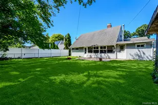 162 Twin Ln N, Wantagh, NY 11793 - Photo 19
