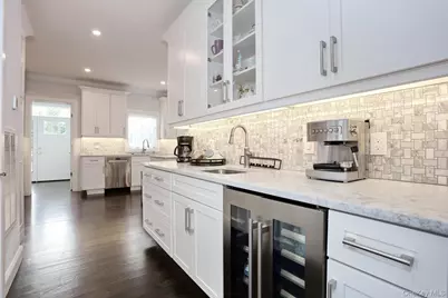 75 Campbell Avenue, Suffern, NY 10901 - Photo 17