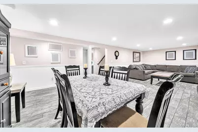 19 Ridgeley Road, Smithtown, NY 11787 - Photo 33