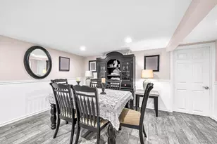 19 Ridgeley Rd, Smithtown, NY 11787 - Photo 31