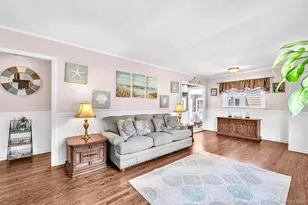19 Ridgeley Rd, Smithtown, NY 11787 - Photo 9